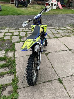 Yamaha YZ250F - 3