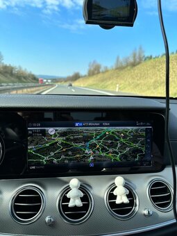 MERCEDES-BENZ E W213 2016+ PŘÍSTROJOVÝ ŠTÍT S NAVIGACÍ - 3