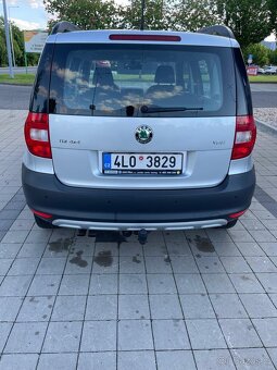 Škoda Yeti 2.0TDI 4x4 81kW, klima, výhřev sedaček - 3