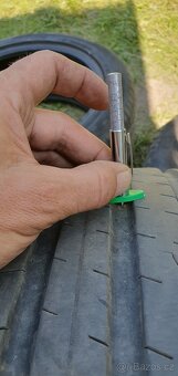 255/45/18 prodám 3 letní pneumatiky Falken - 3