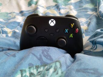 Xbox One ovladač - 3