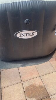 Nafukovací vířivka Intex PureSpa Jet and Bubble Octagon, 6 o - 3