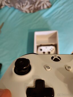 Konzole Xbox One S 1 TB, s dvěma ovladači a 4 hry - 3