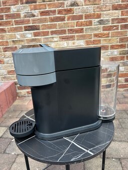 Kávovar nespresso Vertuo Next - 3