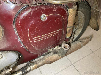 Jawa 250/353 kývačka 1956 - blatníky jako půlbuben - 3