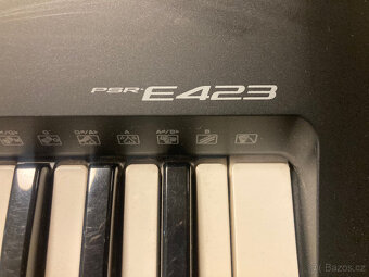 Klávesy Yamaha PSR E423 + skládací stojan - 3