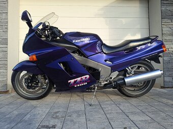 Kawasaki ZZR 1100  najeto pouze 15tiskm - 3
