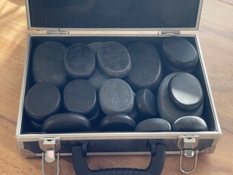 Sada lávových kamenů v kufříku – 20 kusů, převážně nové - 3