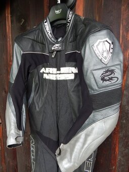 jednodilna kombineza Arlen Ness vel.50, malo jeta - 3