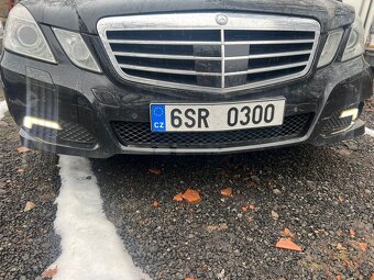 Mercedes-Benz W212 E350 4MATIC CDI 170 kW - Bourané - 3