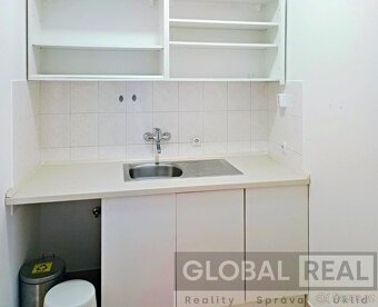 Pronájem ubytovacích prostor v centru Velkého Meziříčí - 3