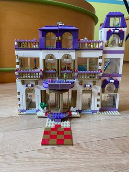 LEGO friends Grand hotel - 3