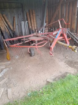 Prodám nesený shrnovač sena Fella 320 TS - 3