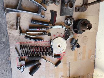 Dily Jawa kývačka,panelka - 3