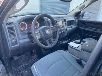 DODGE RAM 5.7  2014  horsi stav - 3