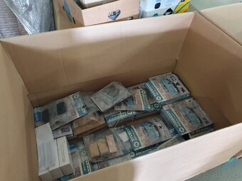 Trabant 1:8 plus karavan Hachette - 3