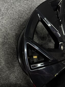 Alu OPEL 5x110 17” 7.5j et44 - 3