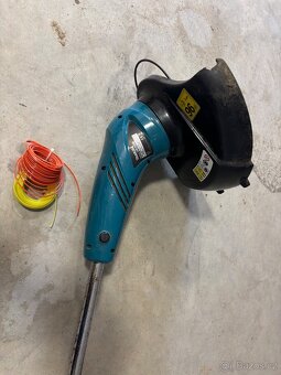 Elektrický vyžínač Makita UR3000 450W - 3