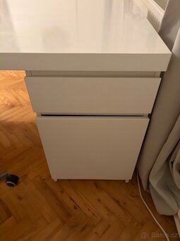 Psací stůl IKEA MALM - 3