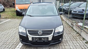 Volkswagen Touran - 3