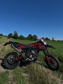 UM DSR 125 Supermoto 2020 - 3