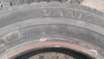 Pneu 205/65 R15C Barum Vanis 6mm - 3