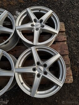 Alu kola, disky r17 5x120 Alutec - 3