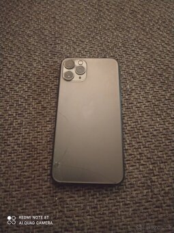 Náhradní díly nebo kdo si udělá iPhone 11 pro - 3