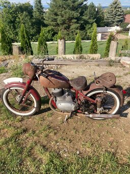 Predam Jawa 250 perák komunista - 3