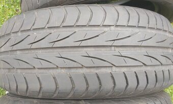 R15, 205/60 R15 H XL, Semperit Speed Life, letní 5mm - 3