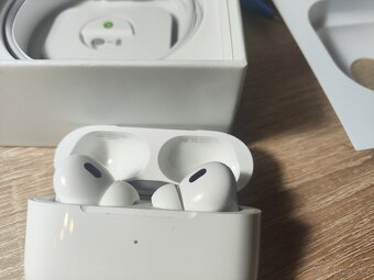 AirPods pro 2 - 3