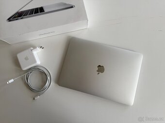 MacBook Pro 13" TB i5 2.0GHz 4-core 16GB 512GB - 3