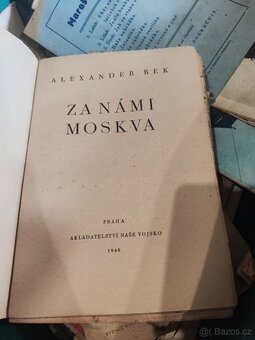 Časopisy, knihy, noviny - 3