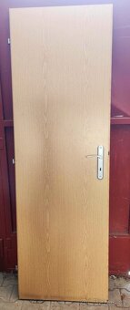 dveře interiérové, 60 cm, pravé, s kováním - 3