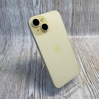 iPhone 15 128GB, žlutý 128GB (12 měsíců záruka) - 3