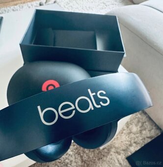 Apple Beast Studios Pro 3 - 3