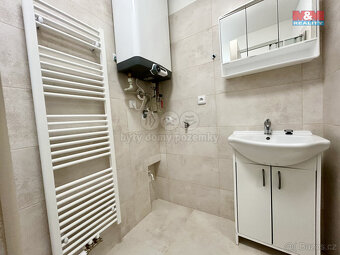 Pronájem bytu 1+1, 38 m², Poděbrady, ul. Hakenova - 3