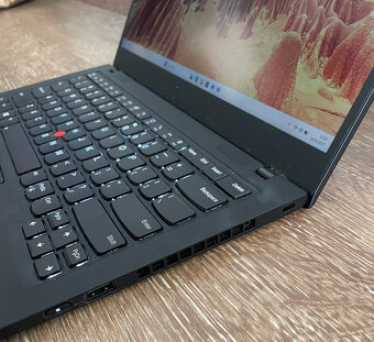 Profi Lenovo X1 Carbon i7-10610,16GB RAM,500GB SSD,2560x1440 - 3