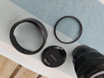 SONY FE Zeiss 16-35 mm f/4 ZA OSS objektiv ve skvělém stavu - 3