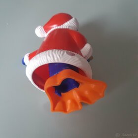 Kinder figurka Santa tučňák - 3