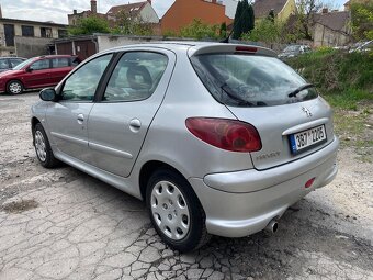 Peugeot 206 1.4 i - 3