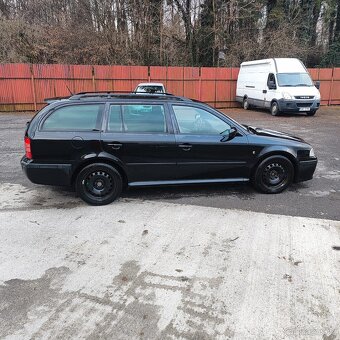 Rezervace - Škoda Octavia 1.8t RS Combi - 3