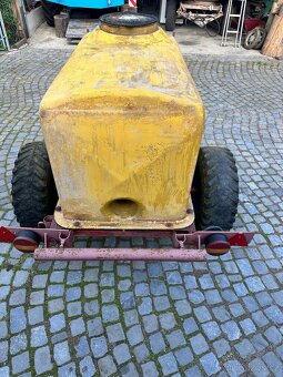 Nadrz na vodu 1000l - 3