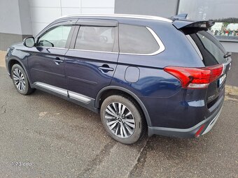 OUTLANDER 2,0i 4WD LPG 7MÍST,INTENSE+, TOPSTAV - 3