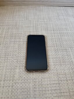 iPhone Xs, Gold, 64GB - 3