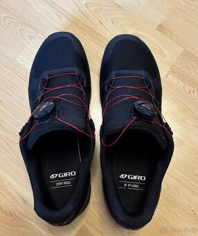 Cyklo tretry Giro 42 BOA SPD - 3