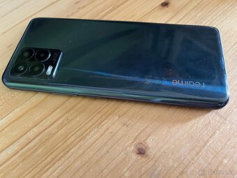 Realme 8 DualSIM 64+4GB Punk Black - 3