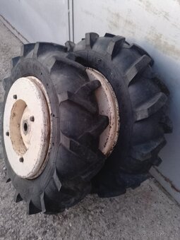 Vari kola Mitas z tažné nápravy 5,00-12 se závažím - 3