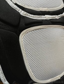 Chránič páteře Scott - 3