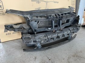 VW PASSAT B6 - 3C - 2005-2010 - chladičová stěna 2.0 TDI - 3